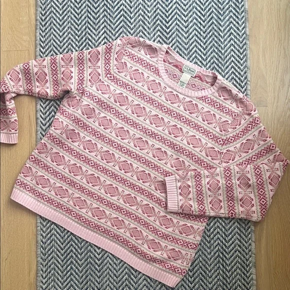 L.L. Bean Pink Patterned Crew Neck Sweater XL - Picture 1 of 6